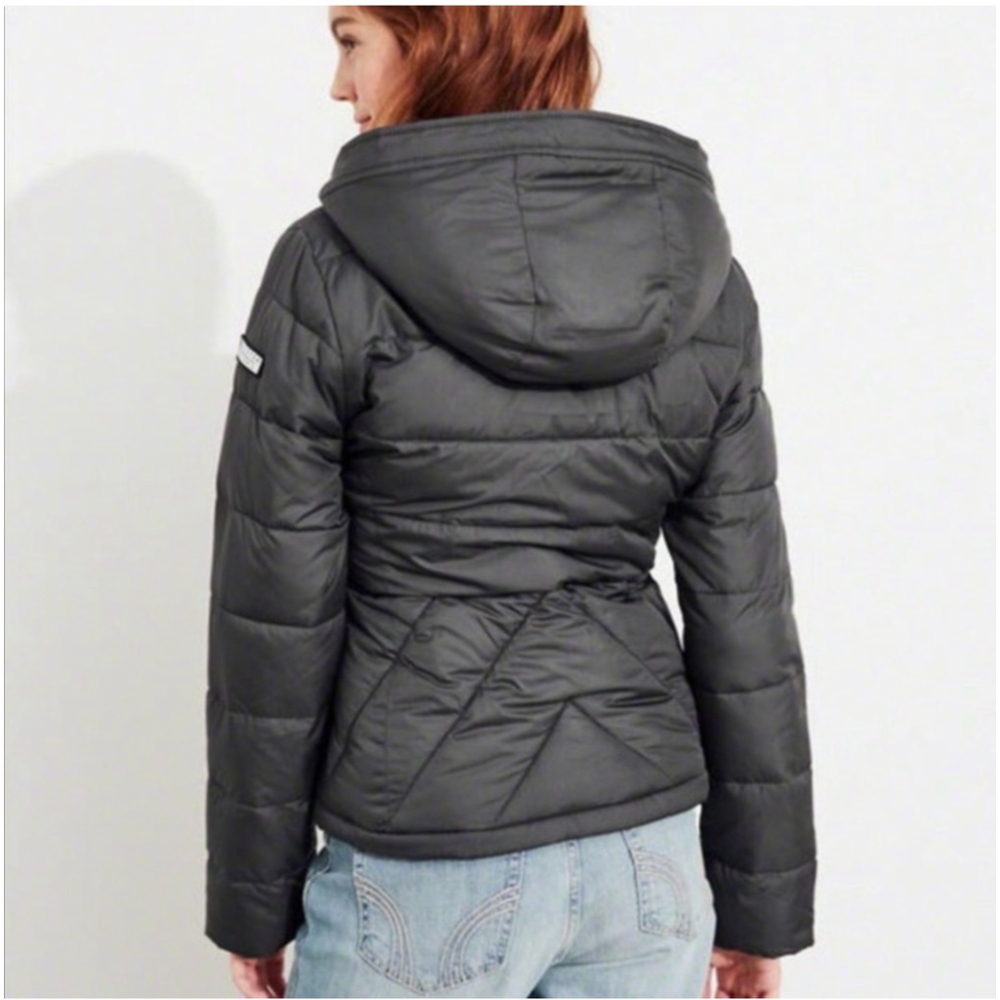 Hollister Gray Sherpa Lined Hooded Puffer Jacket Coat Size Medium - Picture 3 of 12